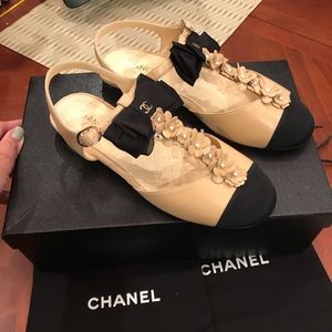 Chanel Sling back flat shoes PRICE FIRM